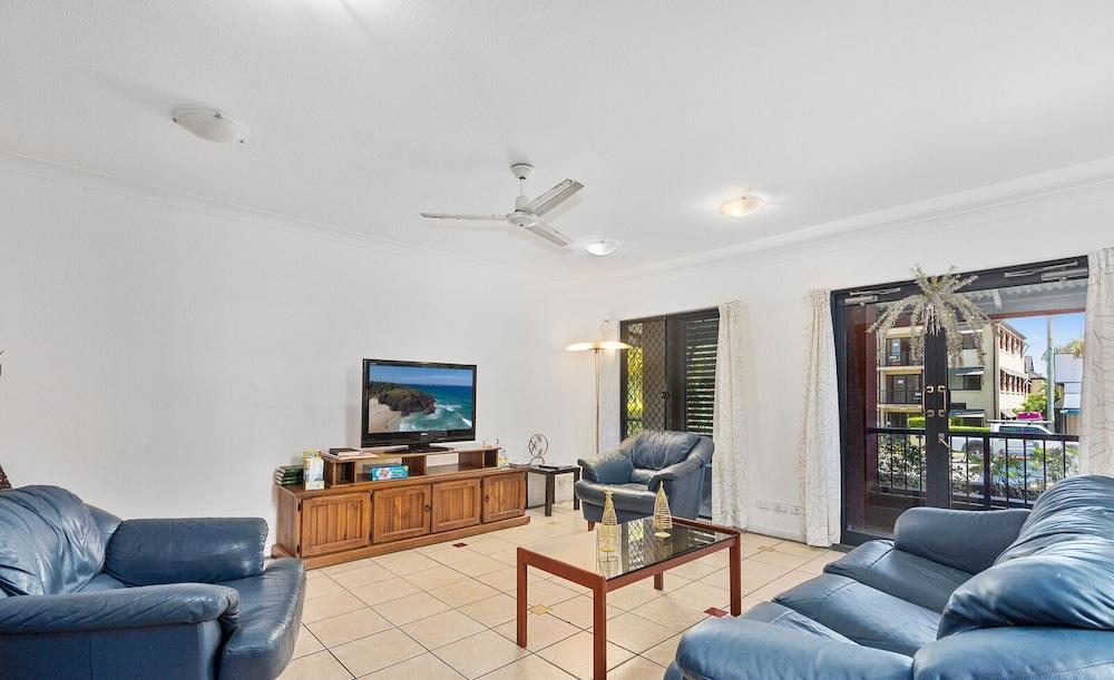 Arrival Lodge Hostel Accommodation Gold Coast Bagian luar foto