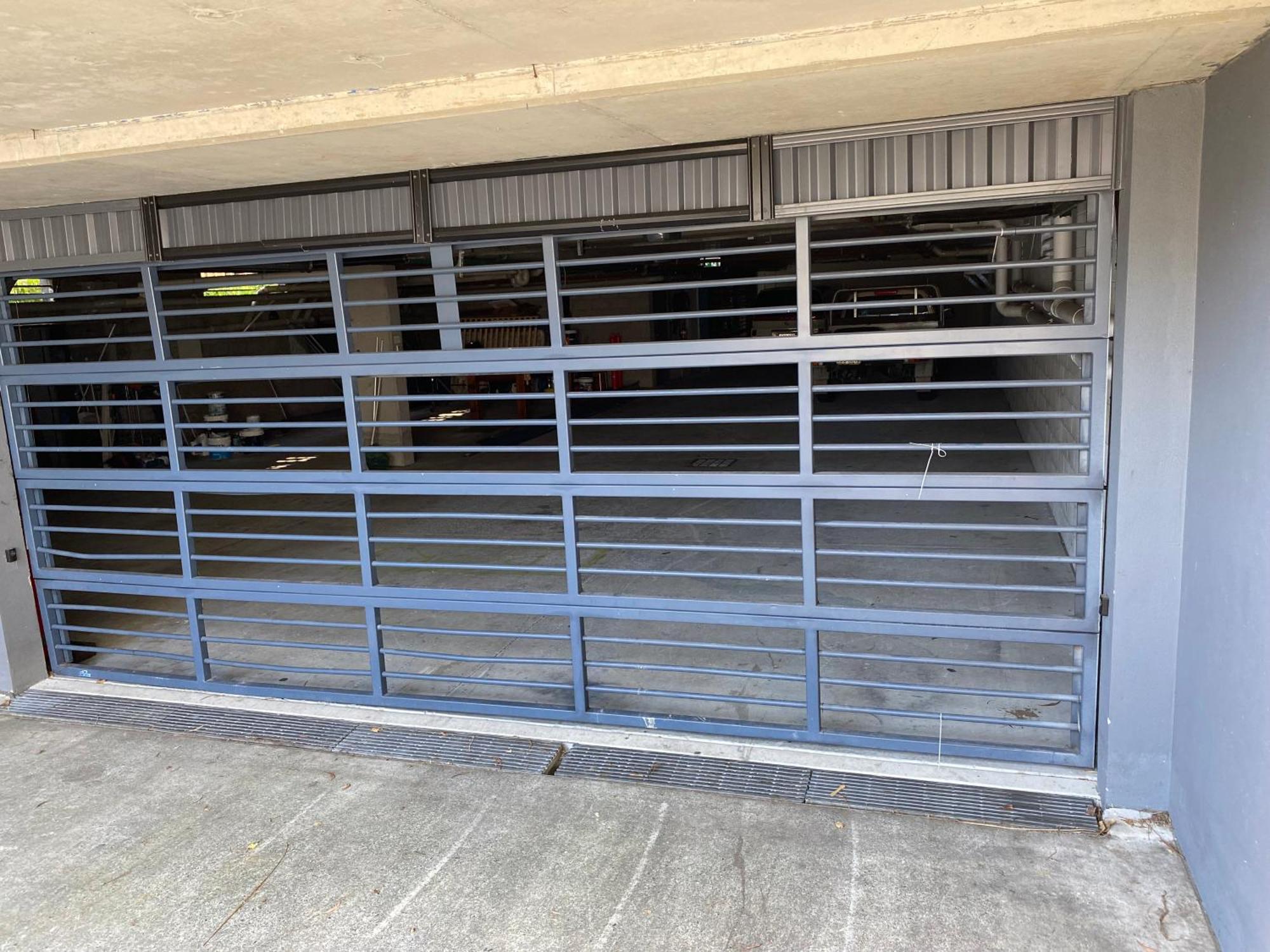 Arrival Lodge Hostel Accommodation Gold Coast Bagian luar foto