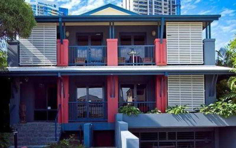 Arrival Lodge Hostel Accommodation Gold Coast Bagian luar foto